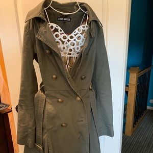 FUN army green Steve Madden jacket fall